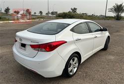 هیۆندای ئەلەنترا